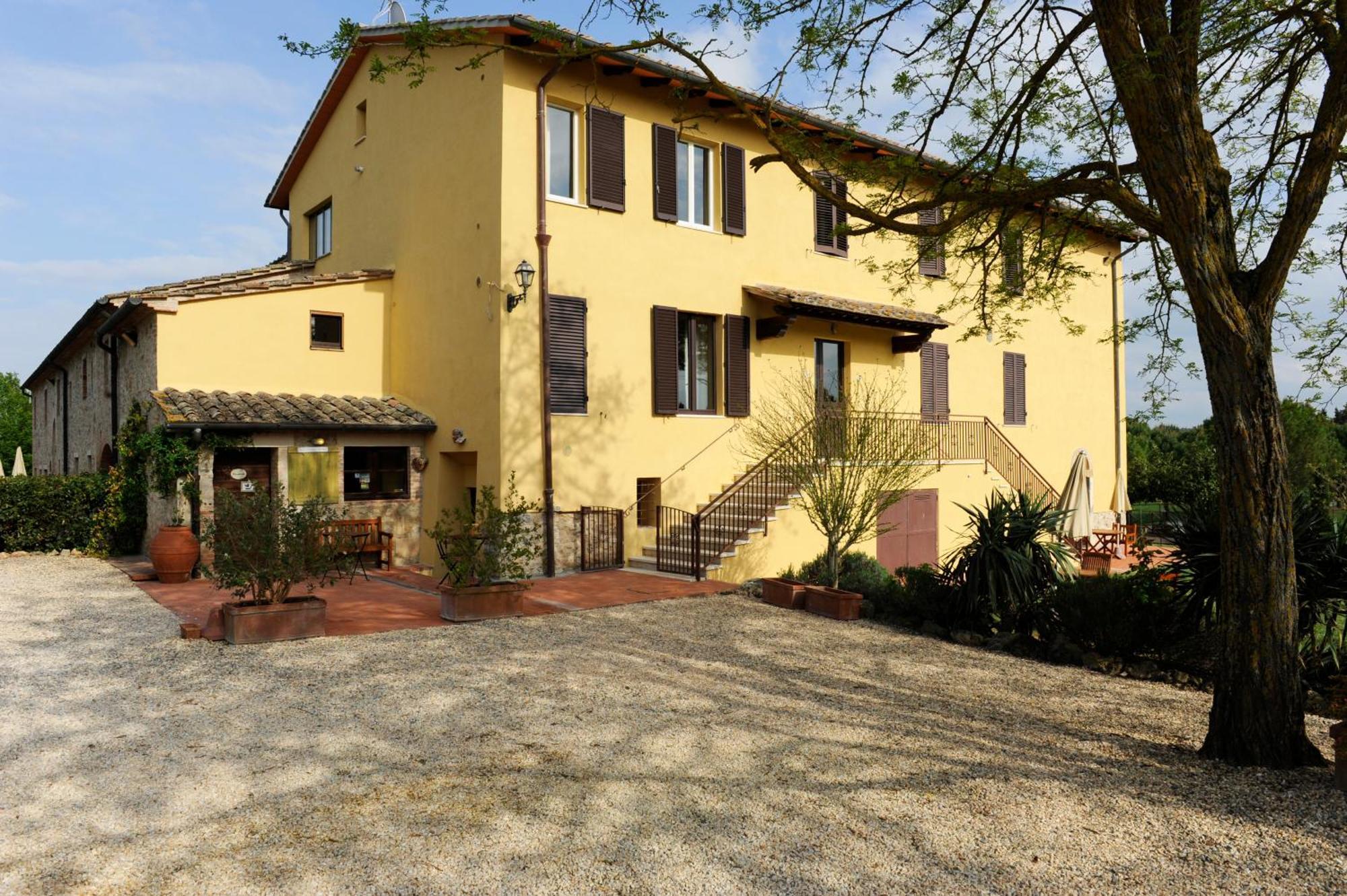 Fattoria Agriturismo Nerbona Casole dʼElsa Dış mekan fotoğraf