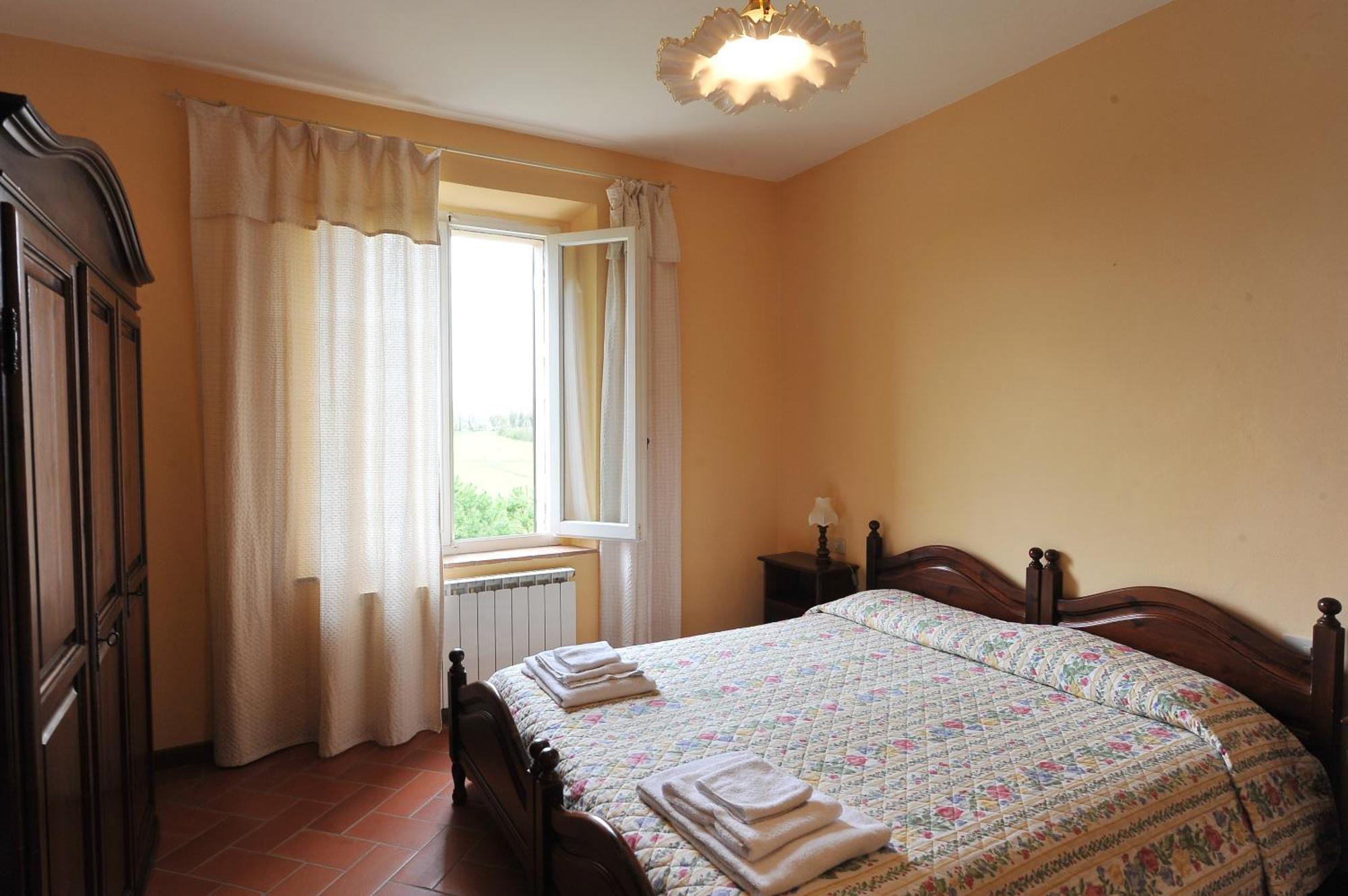 Fattoria Agriturismo Nerbona Casole dʼElsa Dış mekan fotoğraf